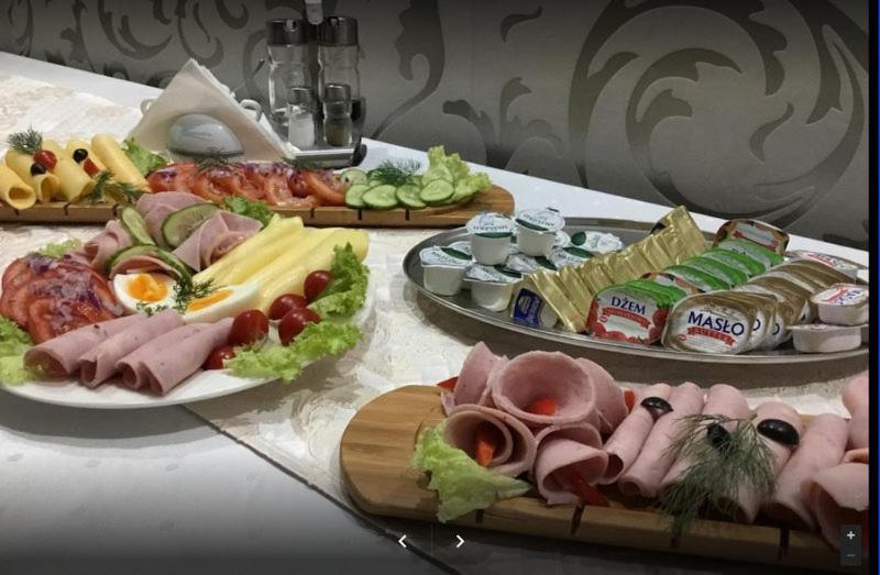 Restauracja Hotel Kassandra Wrzesnia Bagian luar foto