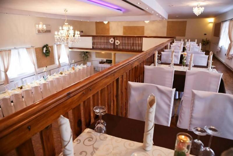 Restauracja Hotel Kassandra Wrzesnia Bagian luar foto
