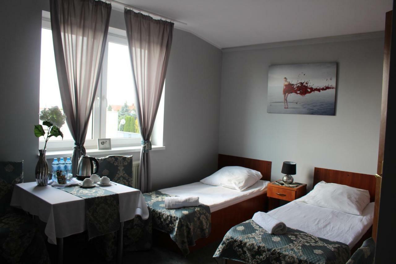 Restauracja Hotel Kassandra Wrzesnia Bagian luar foto