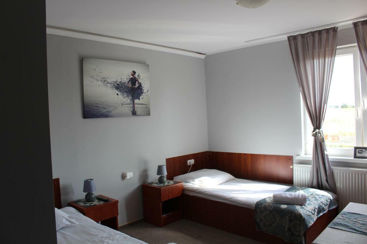 Restauracja Hotel Kassandra Wrzesnia Bagian luar foto